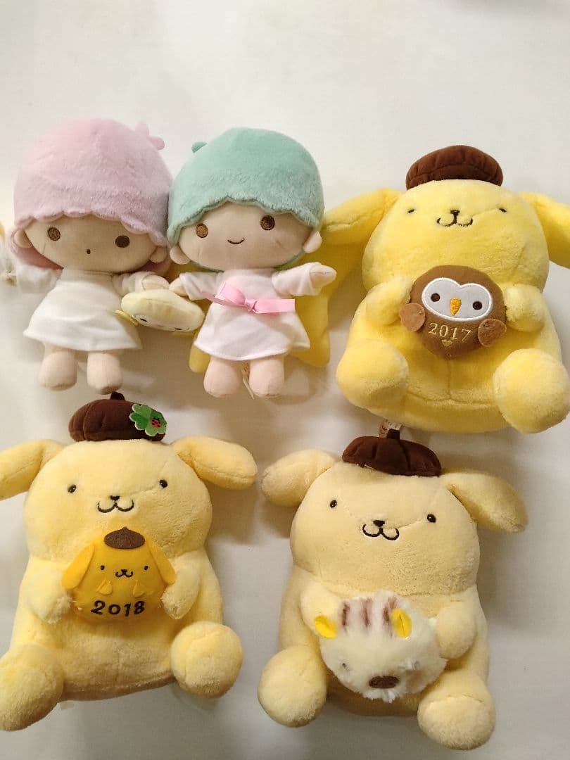 サンリオ 限定干支ぬいぐるみ　キキララ　ポムポムプリン　4点セット