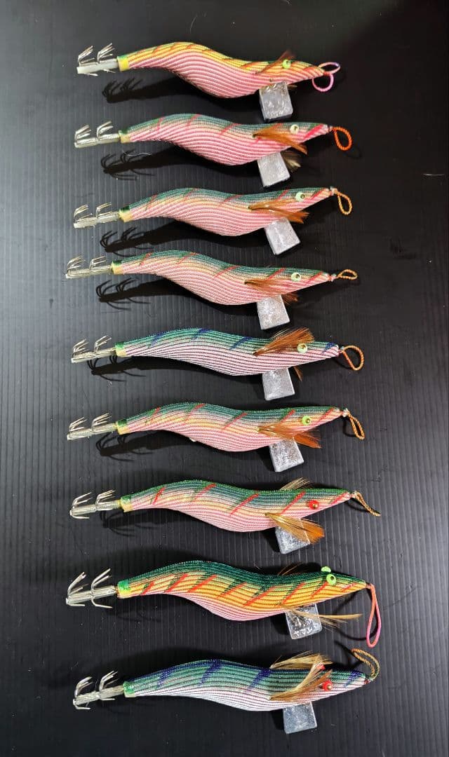 オールドエギ　ヤマシタ　　4.0寸　　9本　　桐製　　赤テープ