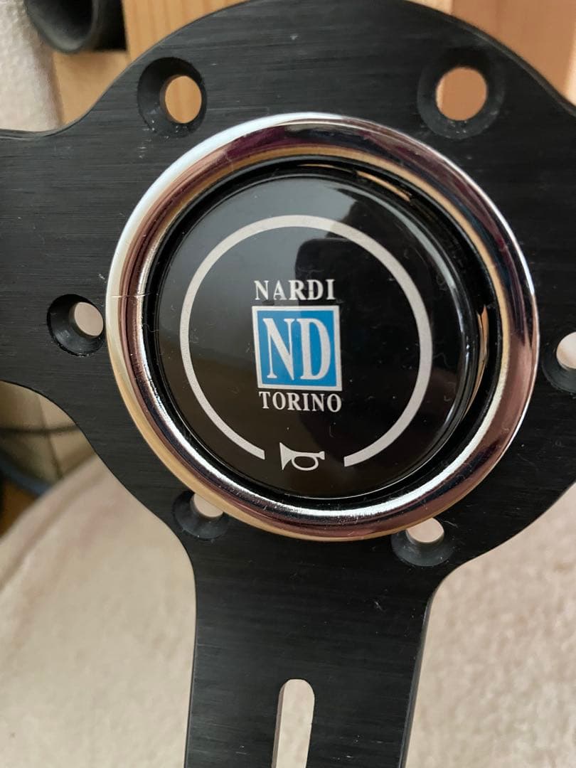 タイヤジャングル@在庫処分セール中！NARDI 風　ステアリング33パイ