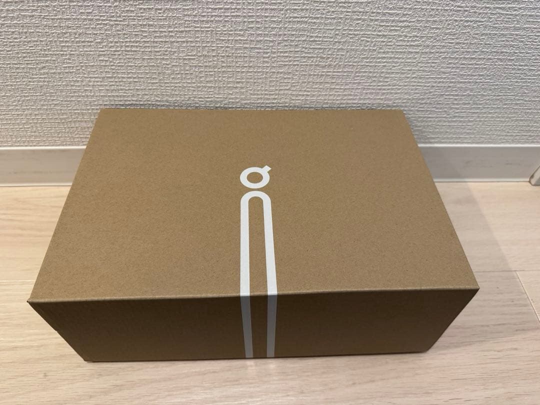 On オンCloudflow4 IKON 23.5cm ウィメンズ　限定