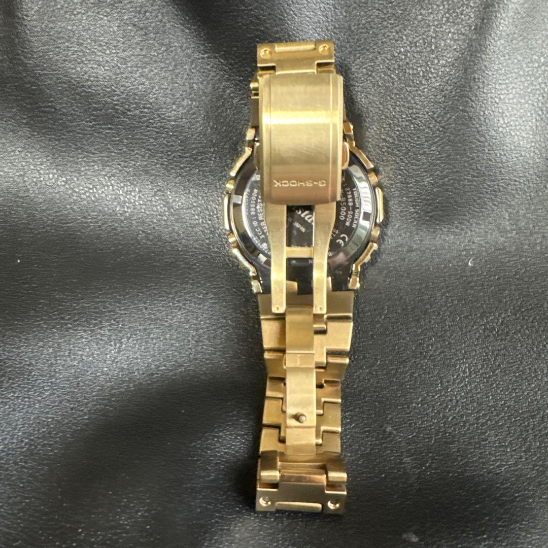 CASIO G-SHOCK gmw-b5000gd-9jf 本体のみ