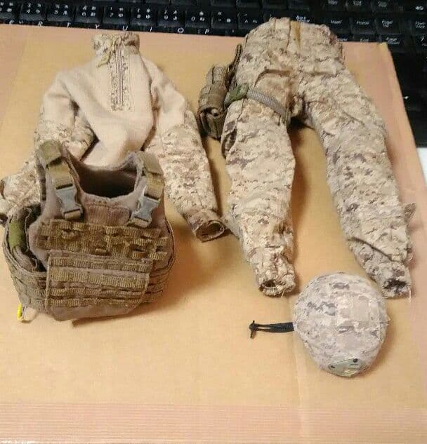 1/6 フィギュア用　迷彩服　装備一式　海兵隊