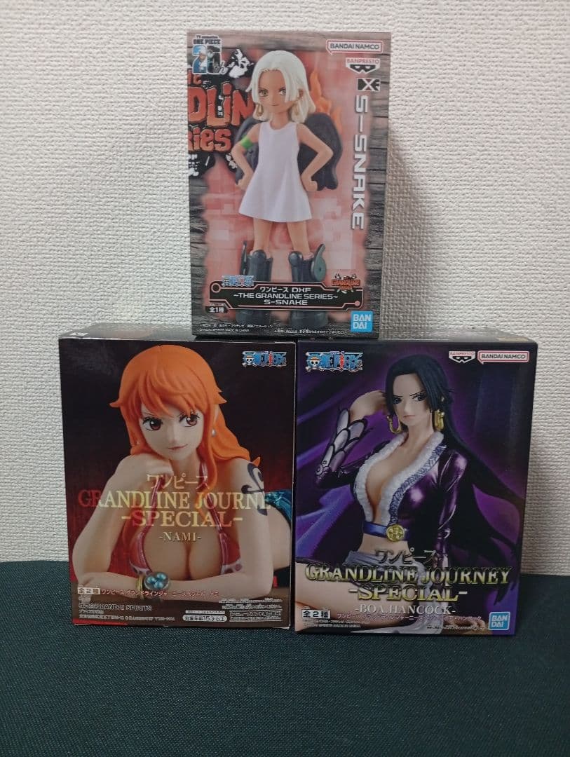 【11個】ワンピース フィギュア　11個セット