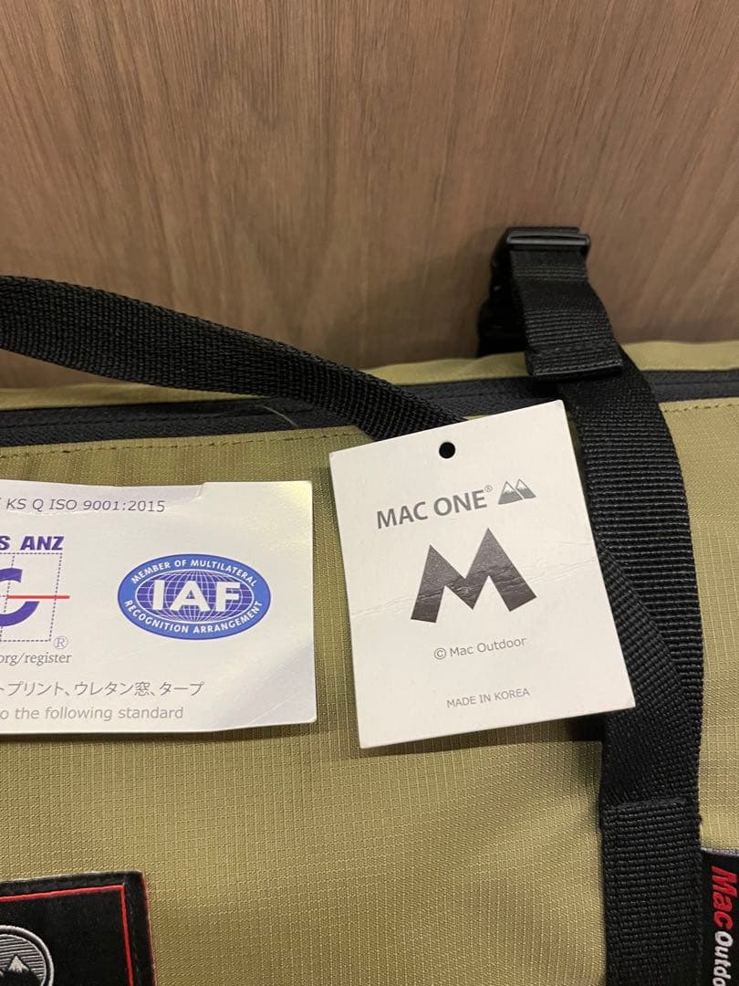 新品三角カラビナ+ポール付「ほぼ未使用保証書付」マックワン　グラスカーキL