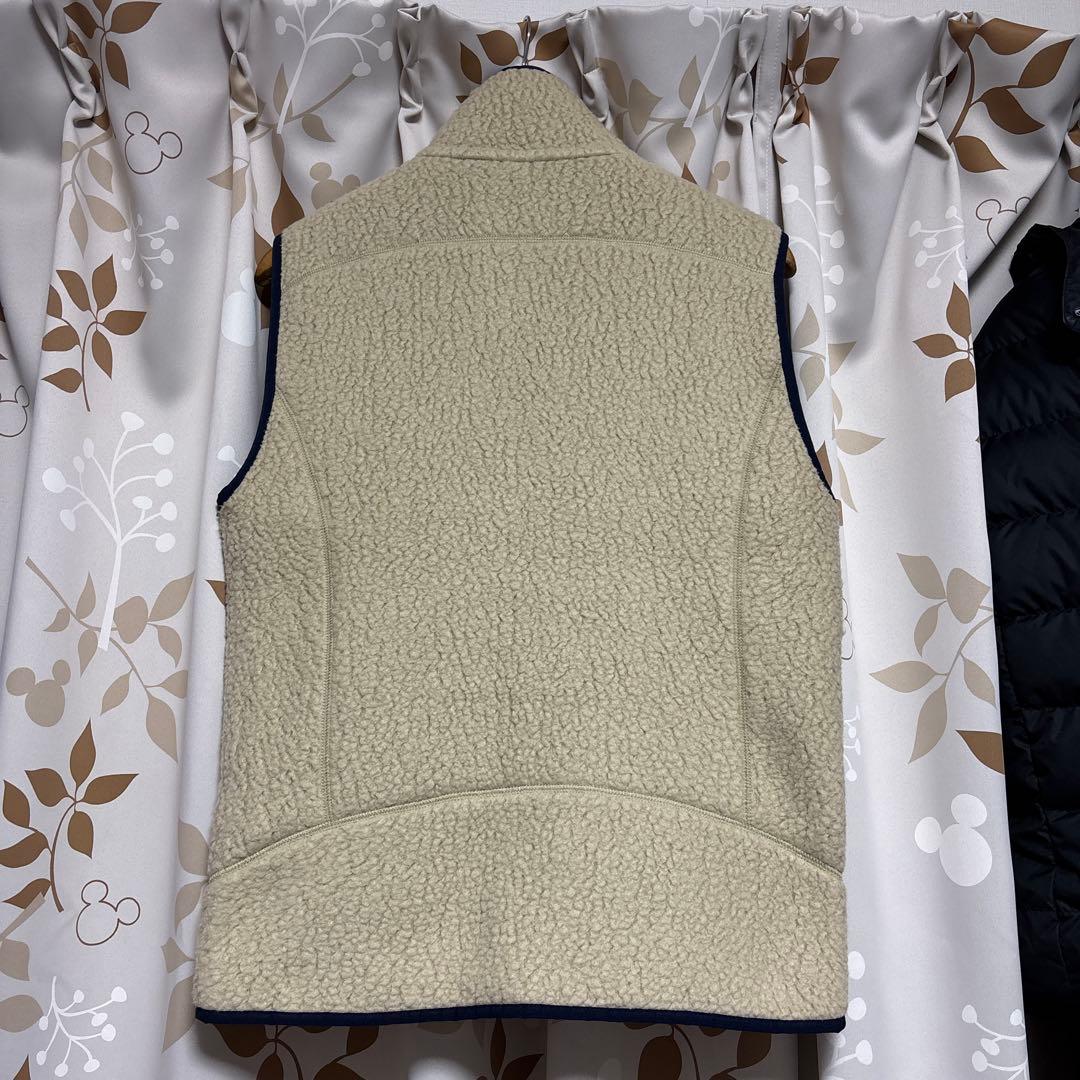 ✨美品✨パタゴニア　レトロ・パイル フリースベスト ベージュ 胸ロゴ　好配色
