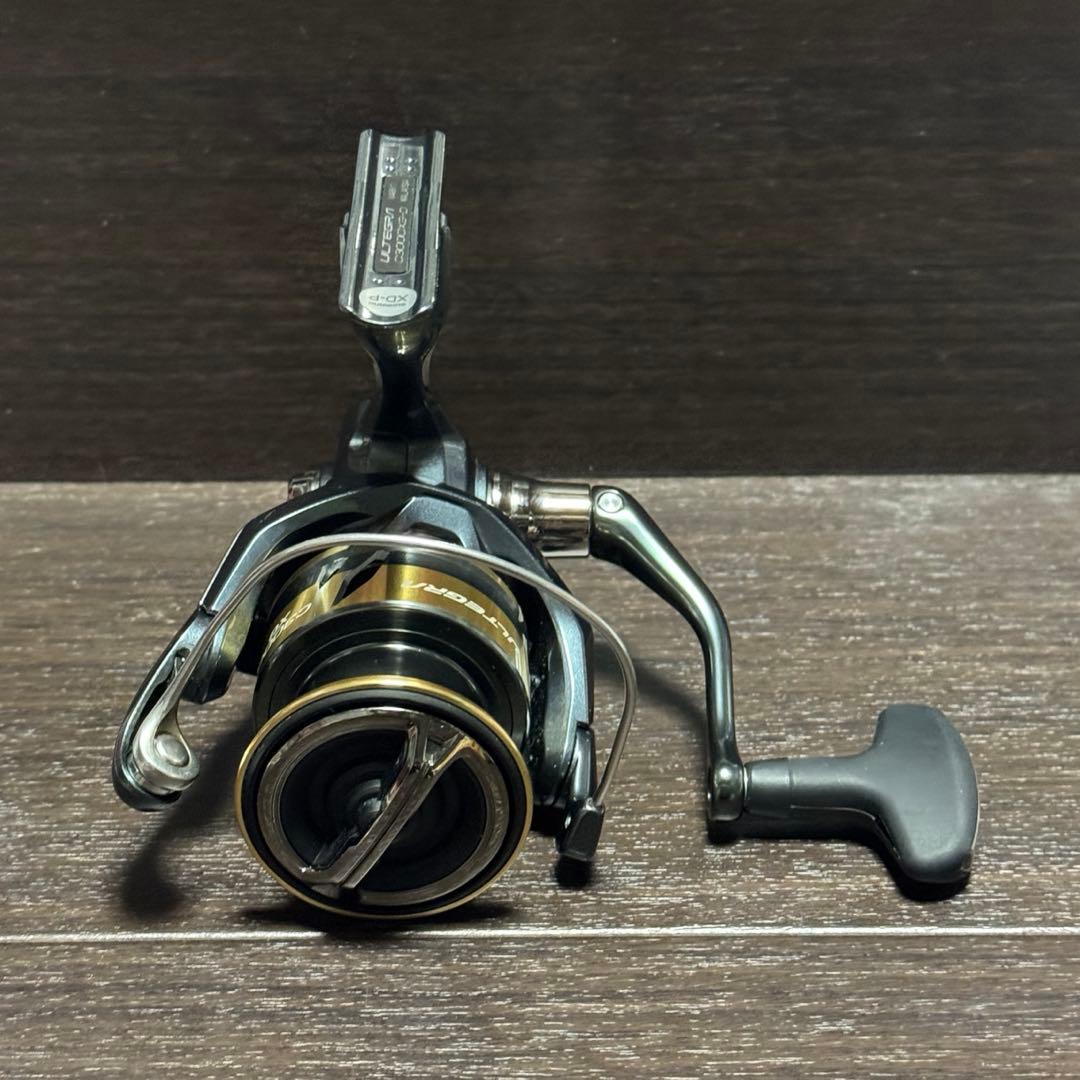 美品 シマノ 25 アルテグラ C3000XG