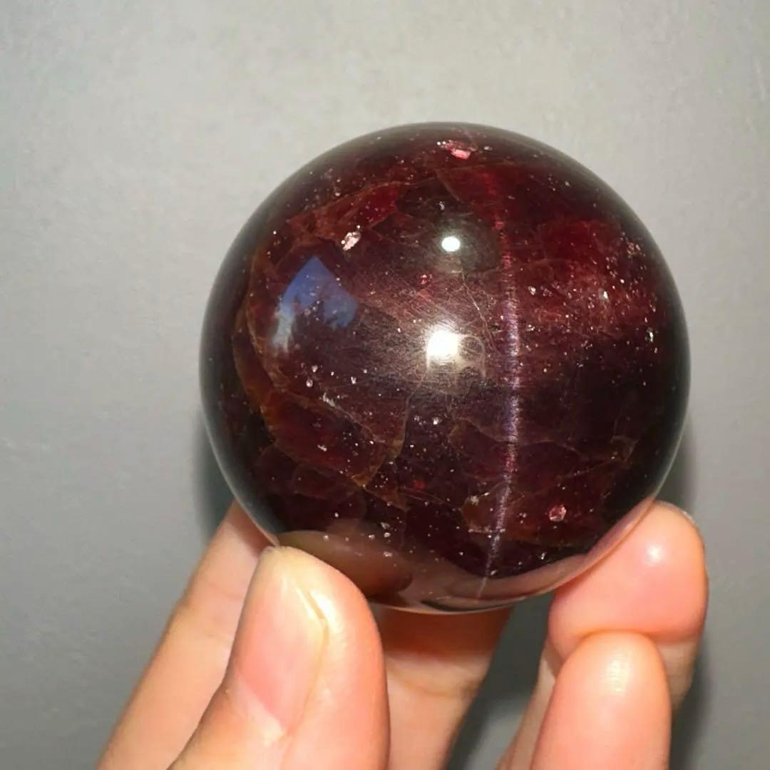 ガーネット　高品質　スフィア　4.3㎝　スターフラッシュ　高級　garnet