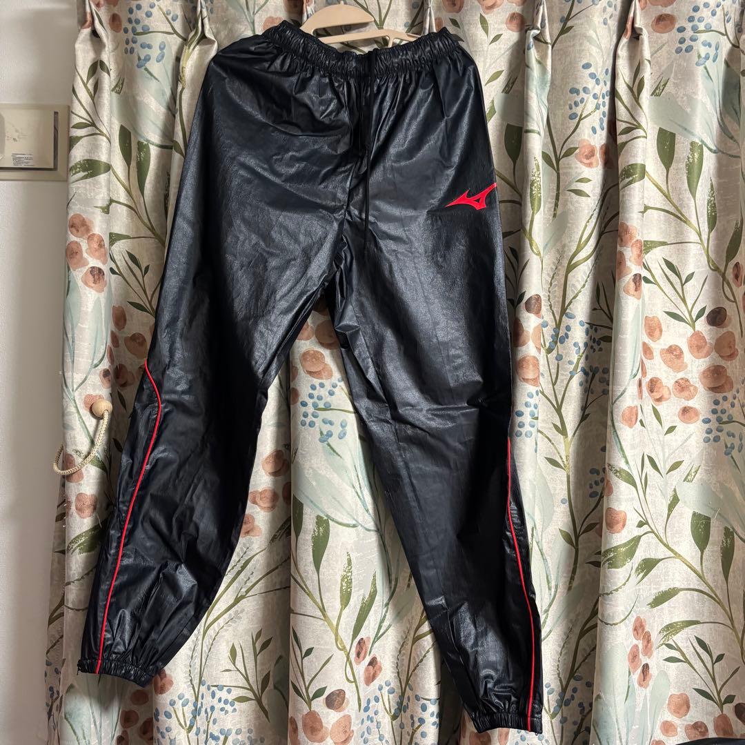 ミズノ　サウナスーツ　黒色　Lサイズ