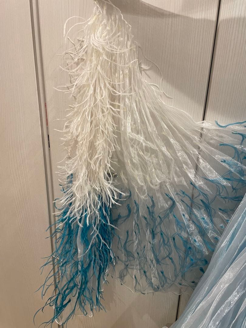 社交ダンス用ドレス 青と白のグラデーション