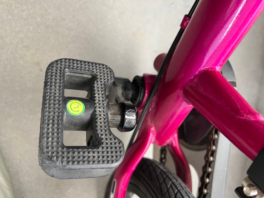 ストライダー14x ピンク