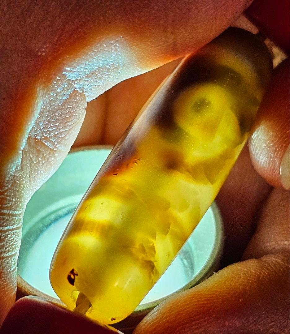 dZi beads(二眼) ネックレス