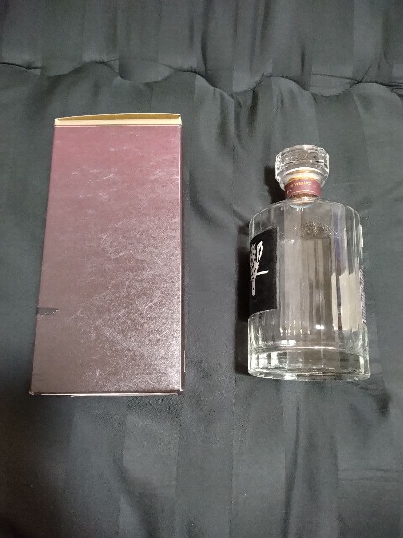 サントリー 響21年 空き瓶 未洗浄 化粧箱付き