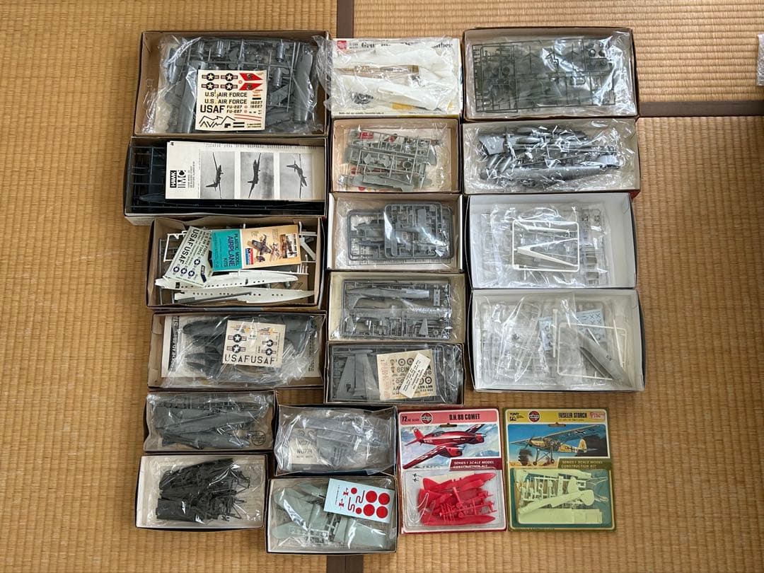 飛行機　プラモデル　ミリタリー　セット