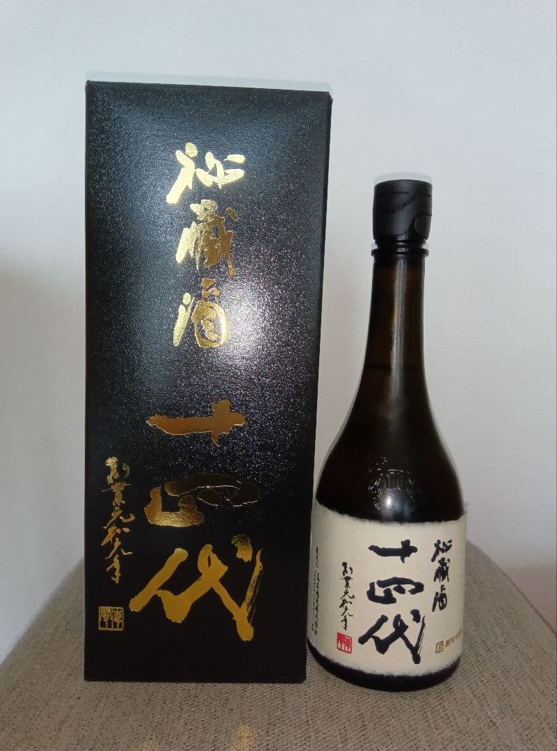 【化粧箱付】高木酒造　十四代　秘蔵酒　720ml