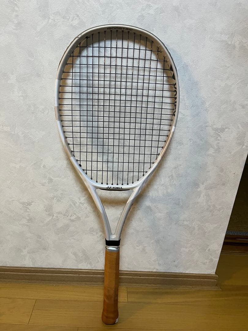 日比野菜緒サイン付き⭐︎硬式テニスラケット ヨネックスVCORE98