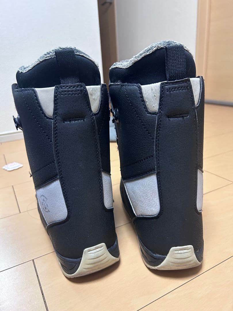 スノーボードブーツ ブラック ダイヤル式