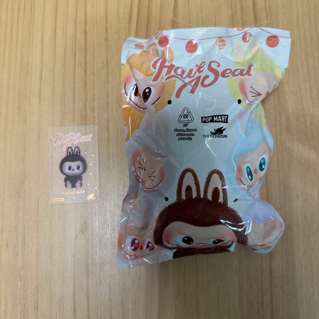 ぬいぐるみ POP MART / Have A Seat