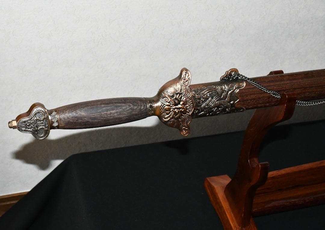 模造刀　剣　諸刃　コスプレ