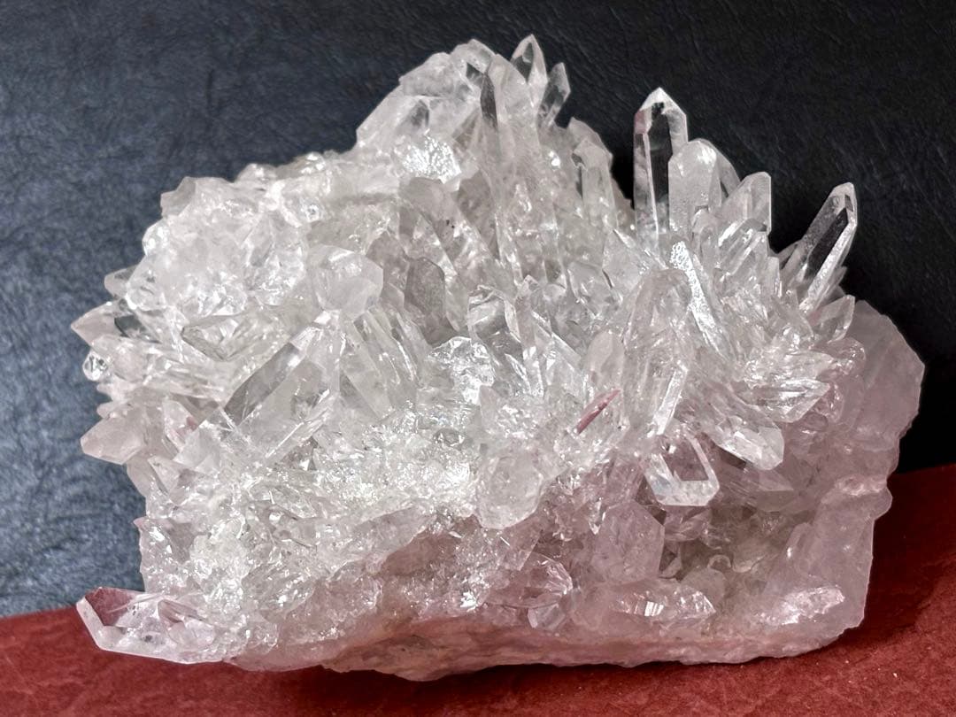 【希少】水晶 クラスター (ミナスジェライス州)原石 マーカサイトインクォーツ