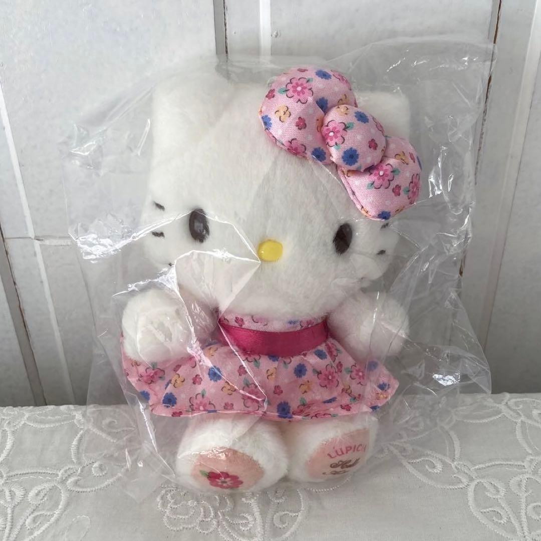 【 新品・未使用 】　希少　ハローキティ　LUPICIA　マスコット　チャーム