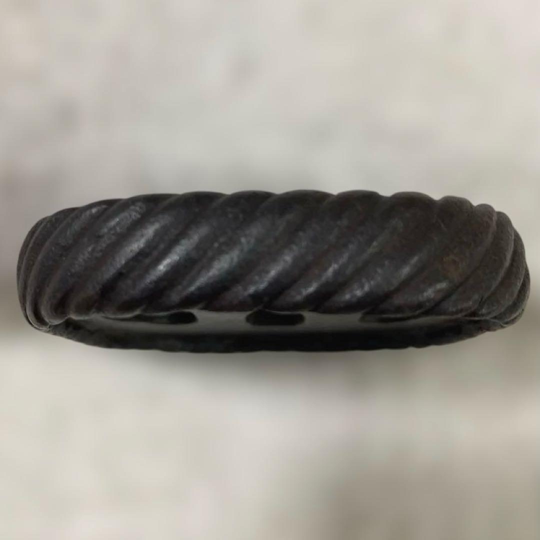 B-26 鍔　武具　刀装具　日本刀　装飾品　鉄製　アンティーク　美術品　工芸品