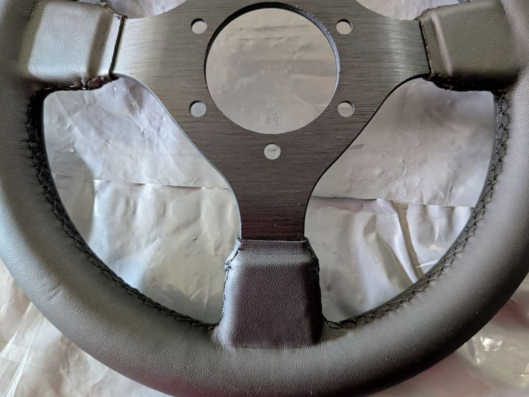 28パイ　スポーツタイプ　ステアリング　おまけ付き