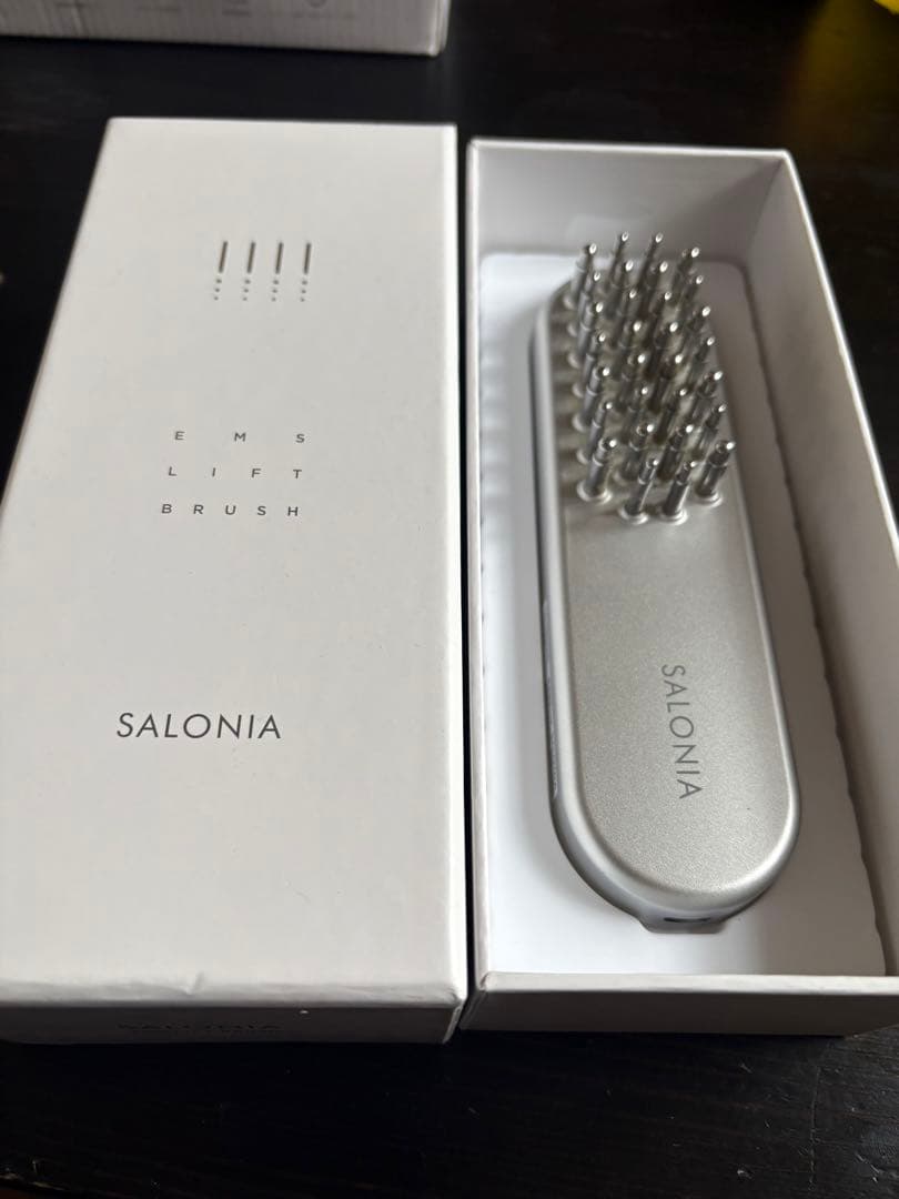 SALONIA EMS LIFT BRUSH シルバー
