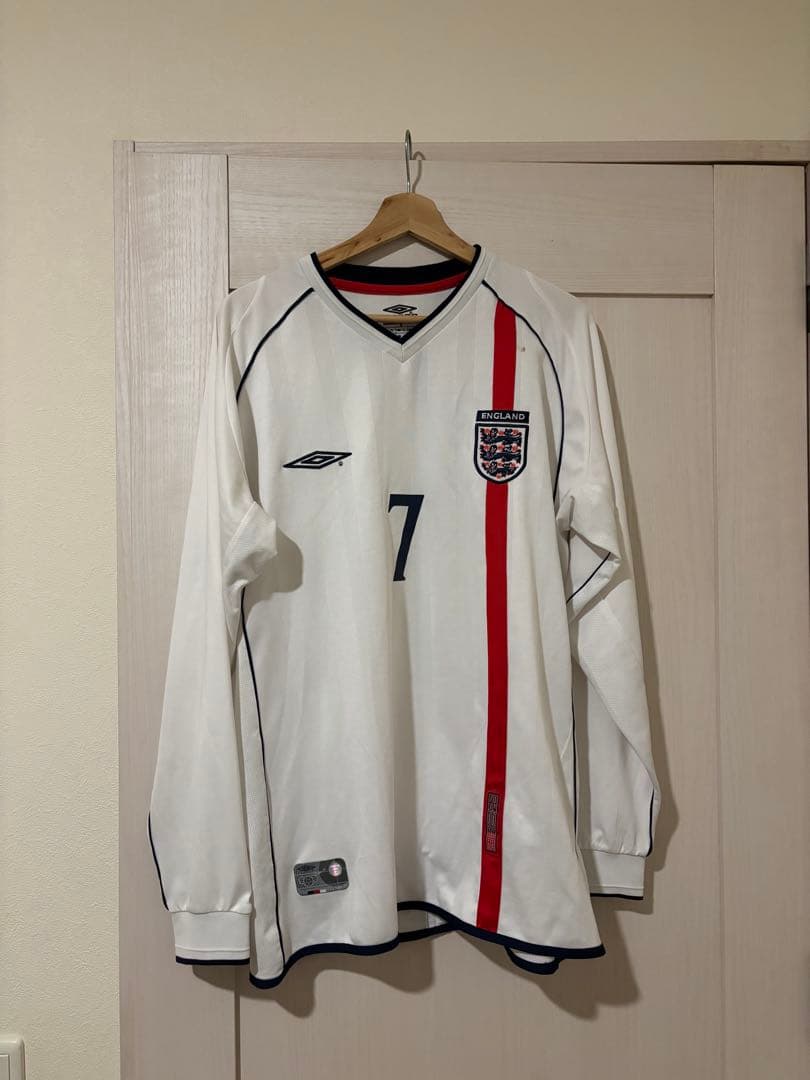 ベッカム　イングランド　ユニフォーム