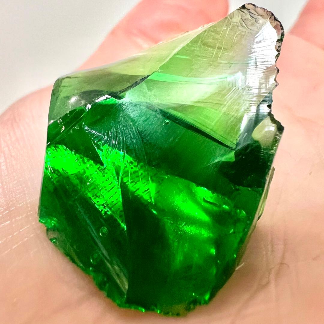 美✨希少✨本物 シエラ産 純正 アンダラクリスタル ✨魔法使いマーリングリーン✨