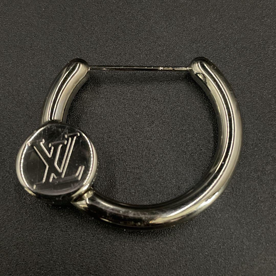 確実正規品　美品　ルイヴィトン　ブローチ　フープ型　MP2032 シルバー