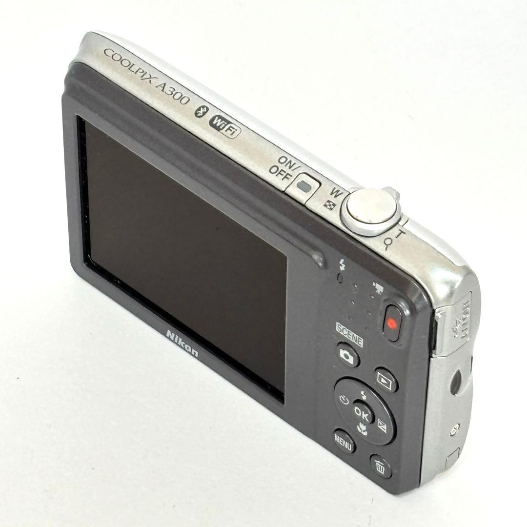 【美品】Nikon coolpix A300 ニコン　コンデジ　SDカード付