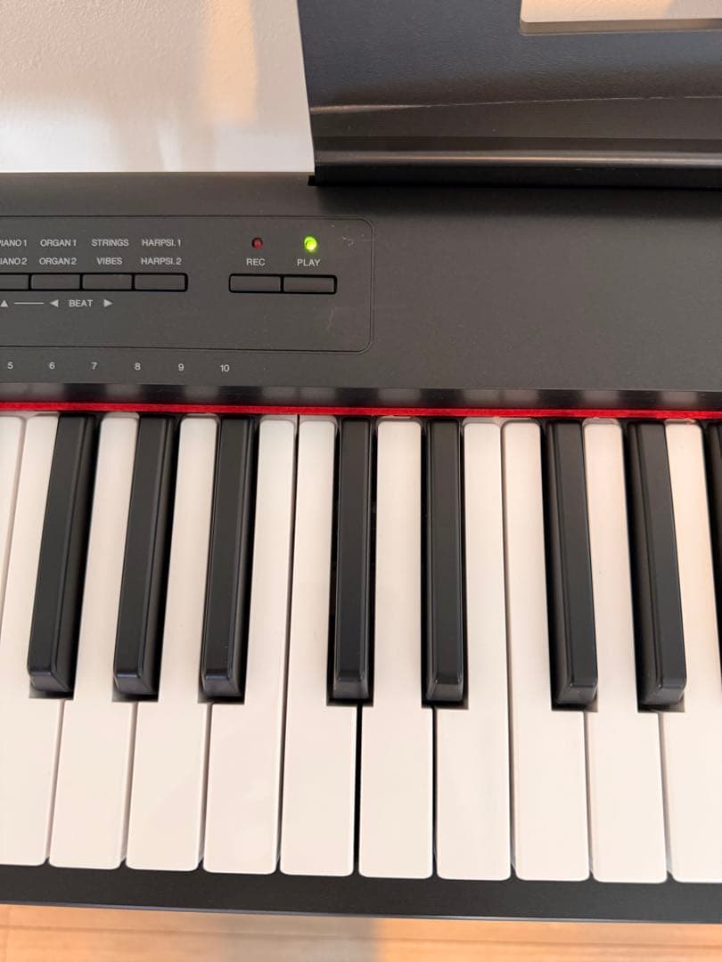 ヤマハ　電子ピアノ「Piaggero」 NP-12 スタンド付き