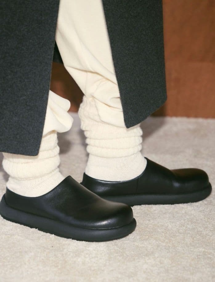 靴 aere eco leather easy loafer 38