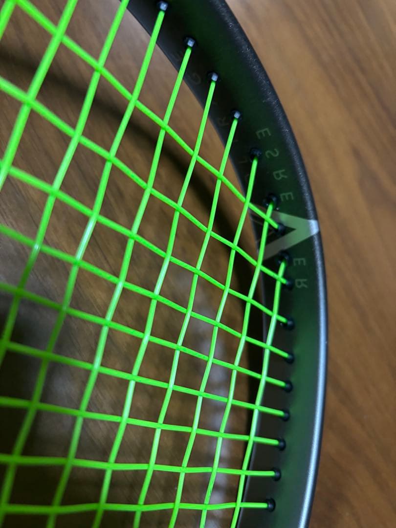YONEX VCORE 8v テニスラケット