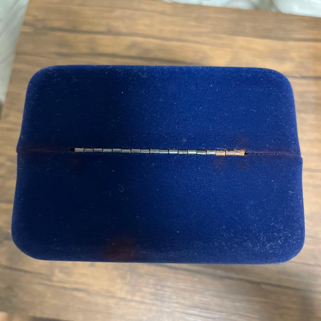 虎目石彫刻　弥勒菩薩　坐像 約12.6㎝