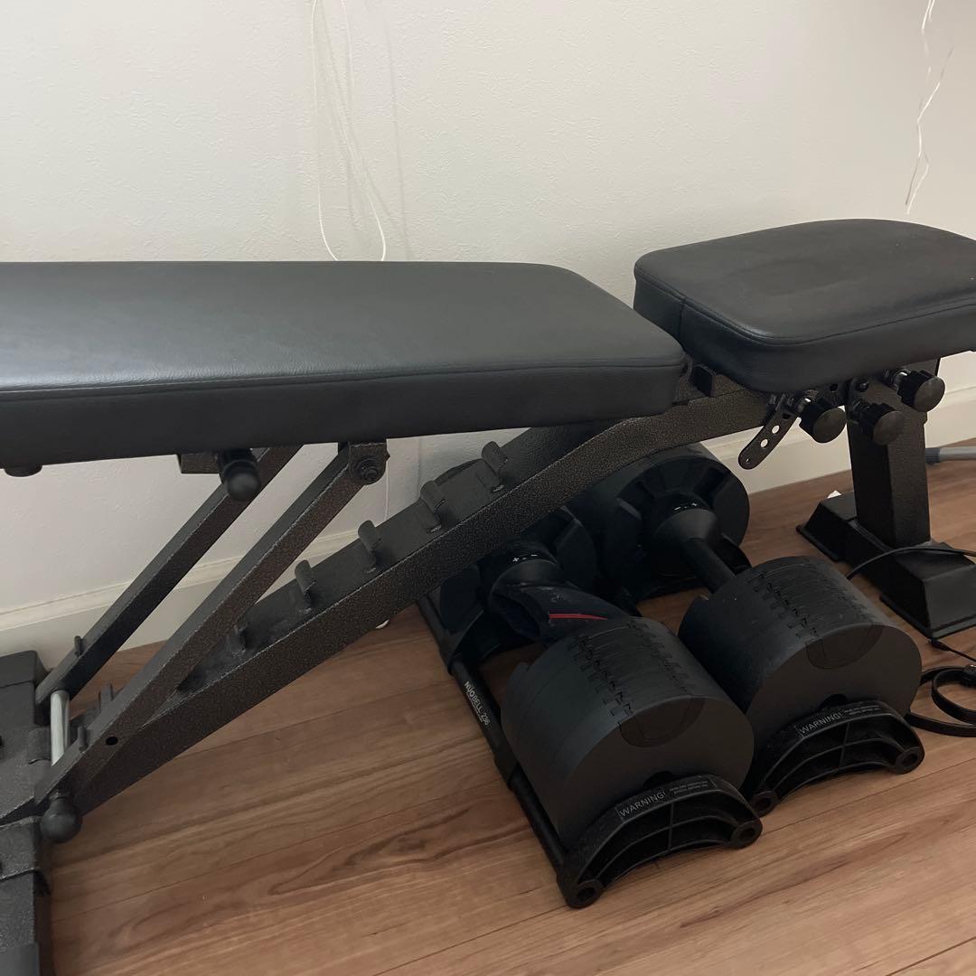 ウェイトベンチ ダンベル付き 高さ調整可能