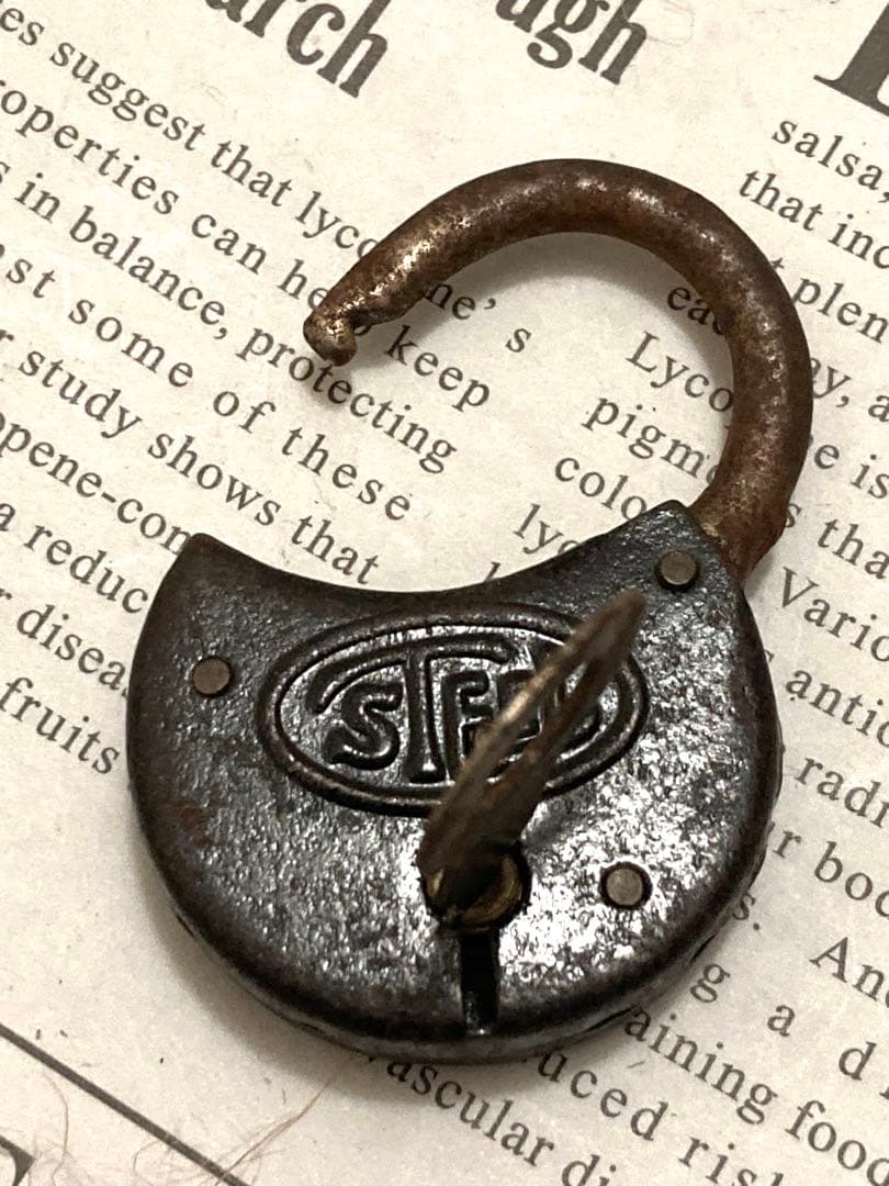 ビンテージ南京錠3点セット