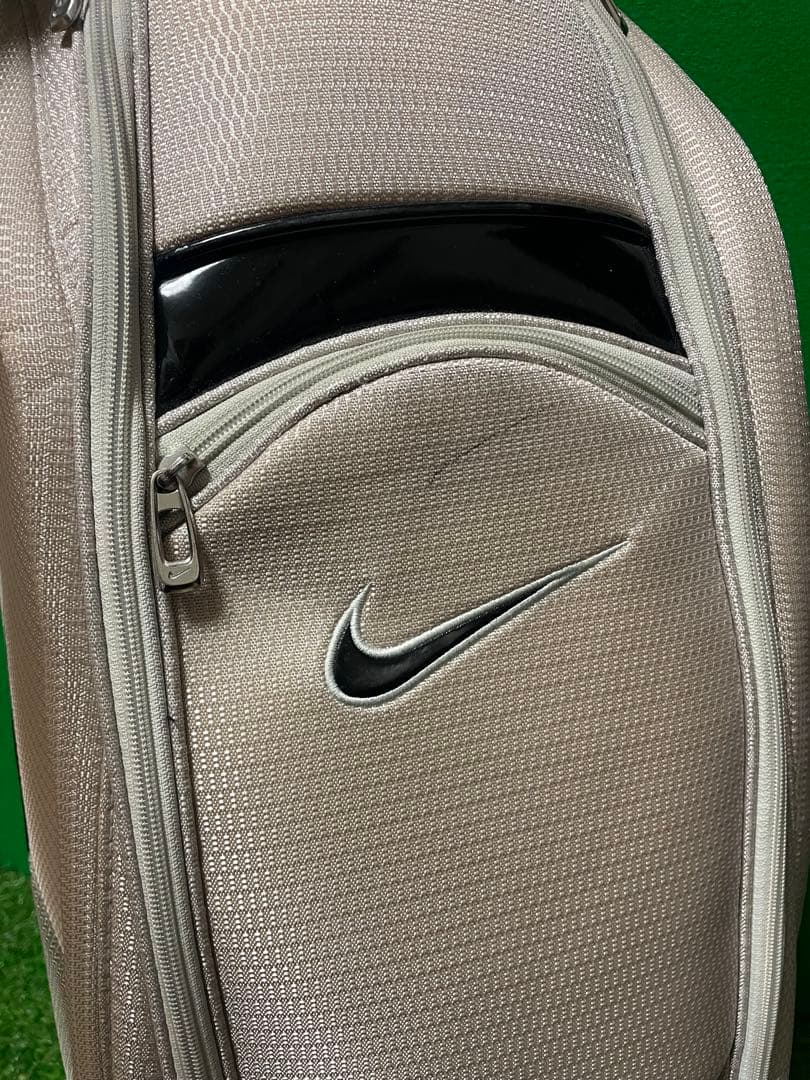 廃盤‼️人気‼️NIKE GOLF キャディバッグ 8.5型 6分割