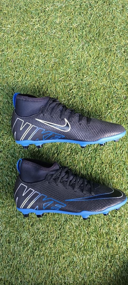 Nike Mercurial ブラック/ブルー サッカーシューズ