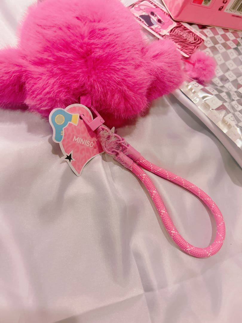 MINISOハローキティpopstarぬいぐるみシークレット