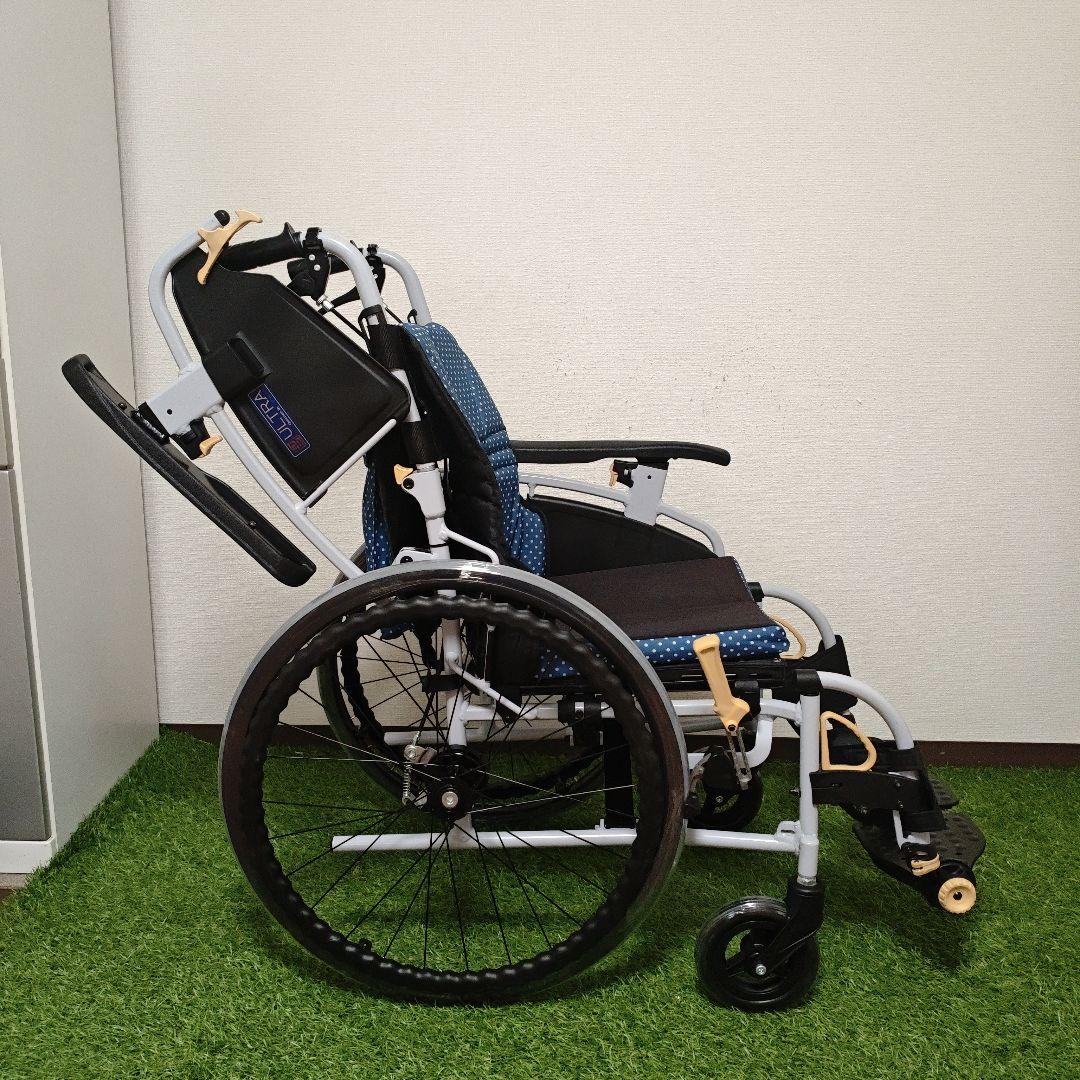 車椅子 日進医療器 多機能 ノーパンクタイヤ 自走型 NA-SU2W