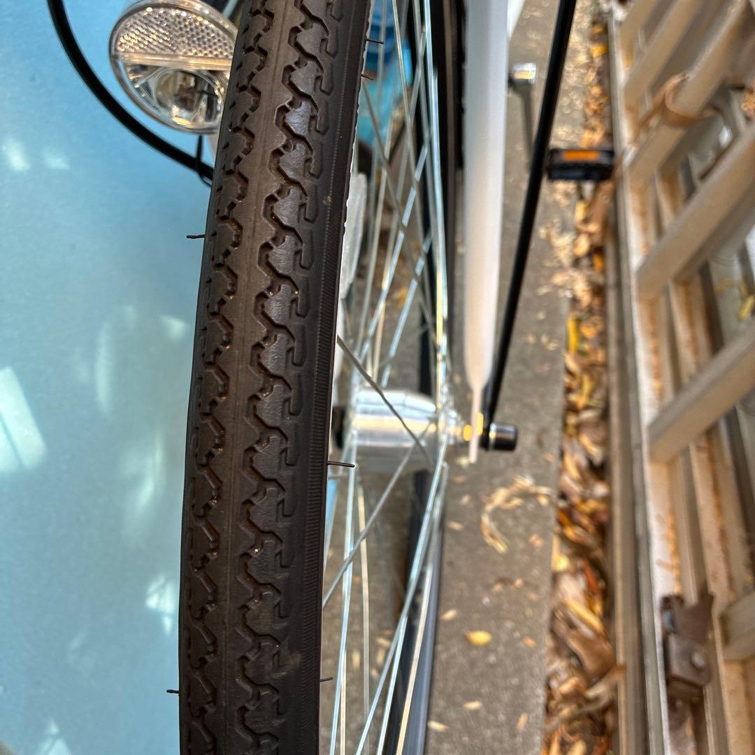 ‼️新品未使用品‼️Denver シティサイクル ホワイト 鍵付きバスケット付き6段