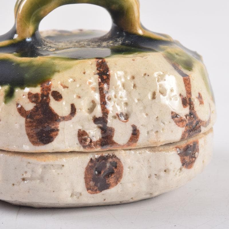 茶道具　織部焼　山口錠鉄作　香合　時代箱　V　8373