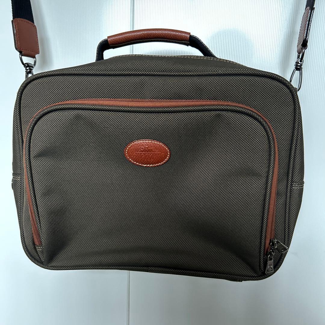 ★美品「LONGCHAMP・ロンシャン」、ショルダーボストンバッグ（キャリーオン