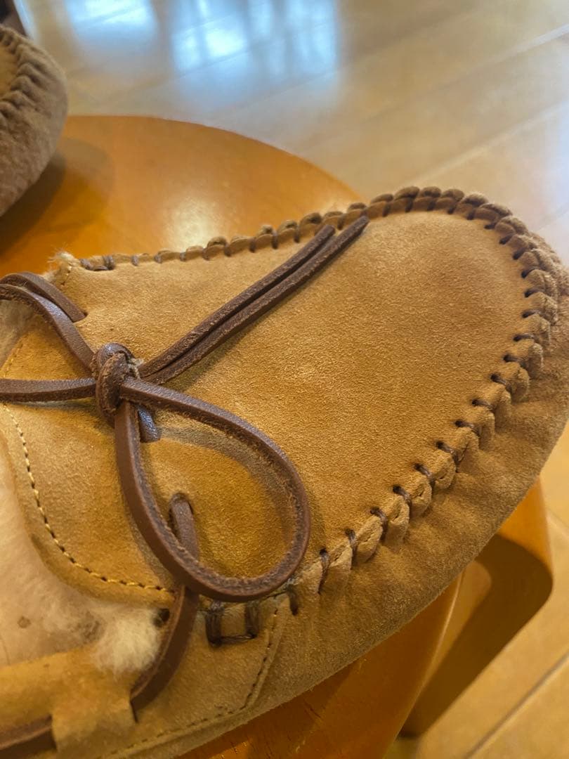 UGG アグ　ベージュ スウェード モカシン