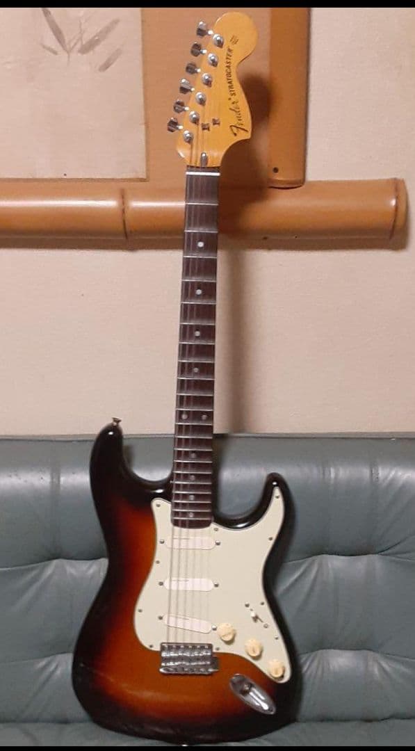 フェンダージャパン？コンポーネントストラトモデル