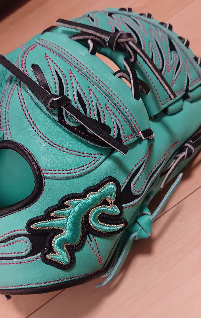 RYU 限定 硬式グラブ