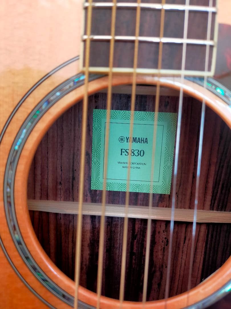 美品！YAMAHA FS830 アコースティックギター 牛骨仕様！低弦高調整済！