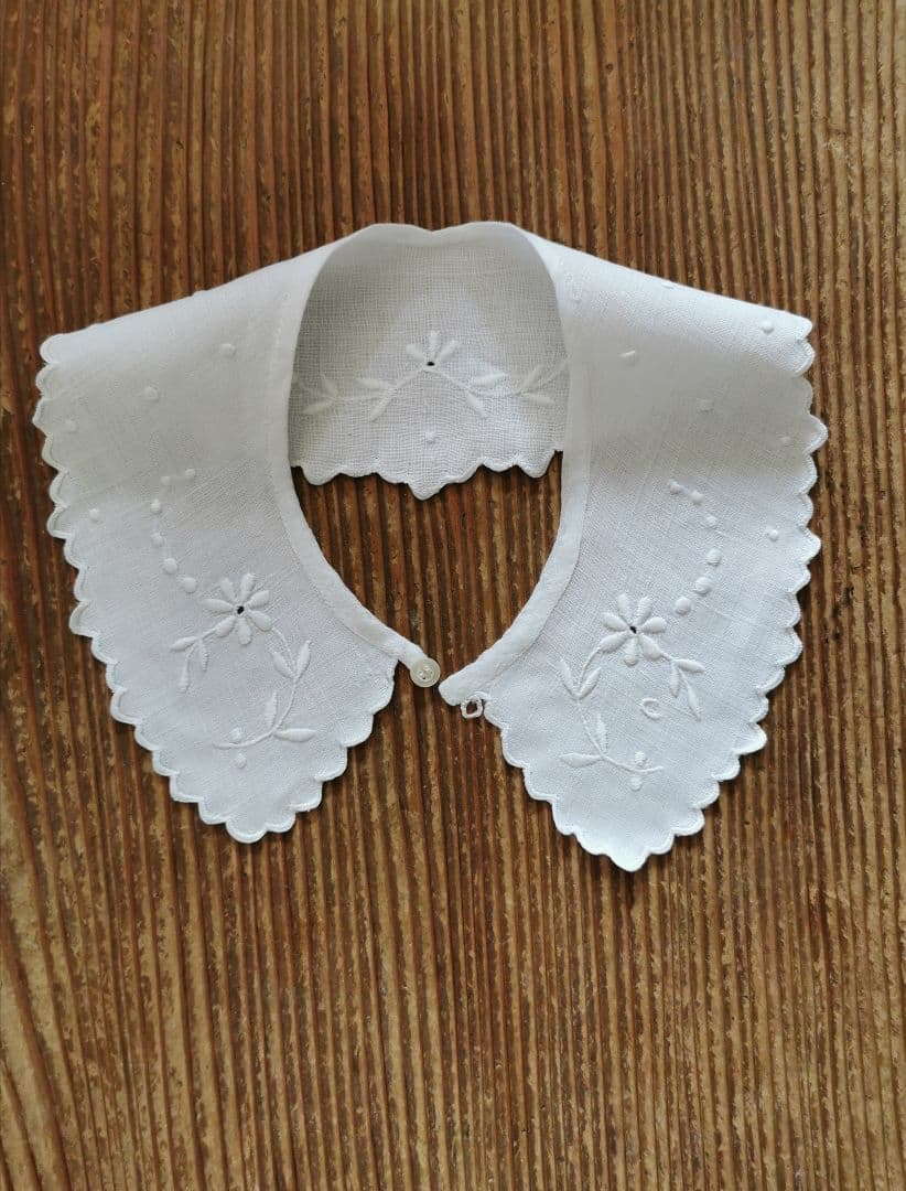 アンティーク フランス アイレット 花刺繍 スカラップ 付け襟 飾り襟