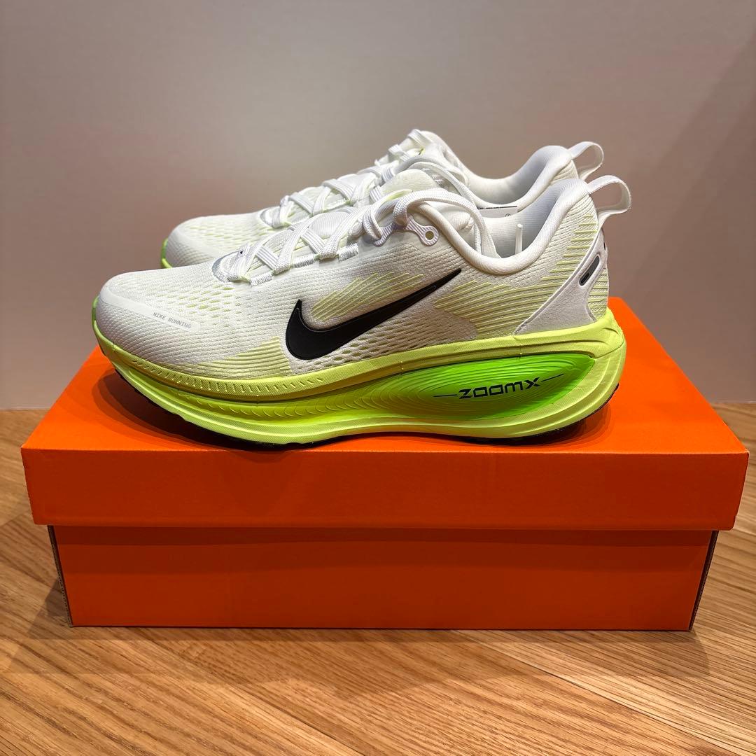 【新品未使用/24cm】ウィメンズ ナイキ ボメロ18